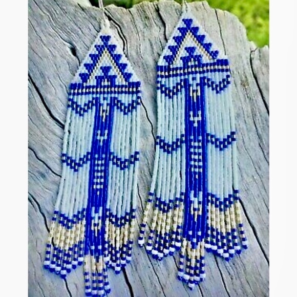 Jewelry - 🌺🎉HP🎉🌺 NWOT Native American Beaded Tribal Chandeliers